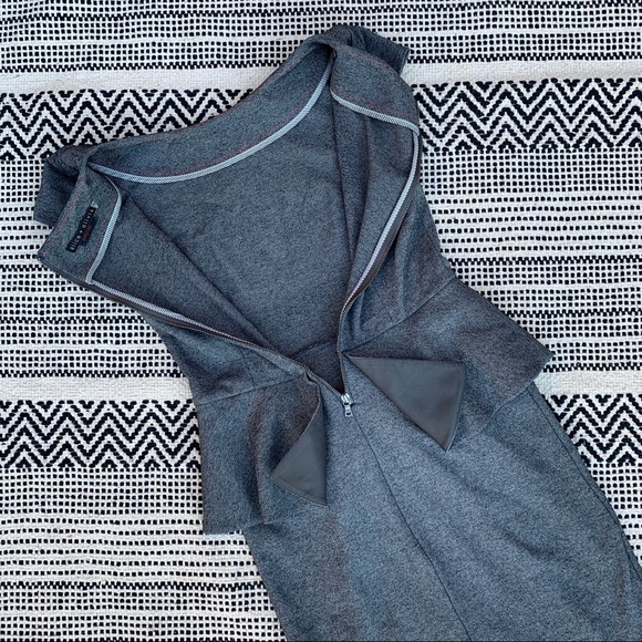 Alice + Olivia Employee Grey Peplum Dress size XS/S - Picture 5 of 8